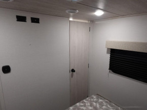 Crusader 270BHX Stockbetten 9,9 Meter