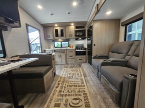 Grand Design 22RK High End 8,3 Meter