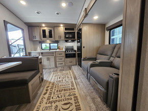 Grand Design 22RK High End 8,3 Meter