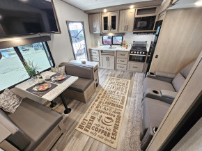 Grand Design 22RK High End 8,3 Meter