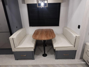 Crusader 270BHX Stockbetten 9,9 Meter