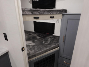 Crusader 270BHX Stockbetten 9,9 Meter